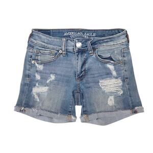 American Eagle‎ AEO Light Wash Mid Rise Super Super Stretch Distressed Shorts 2